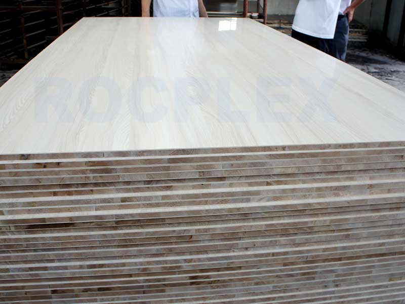 Melamine Block Board 2440*1220*17mm ( Common: 3/4" x 8' x 4'. Melamine Faced Block Board )